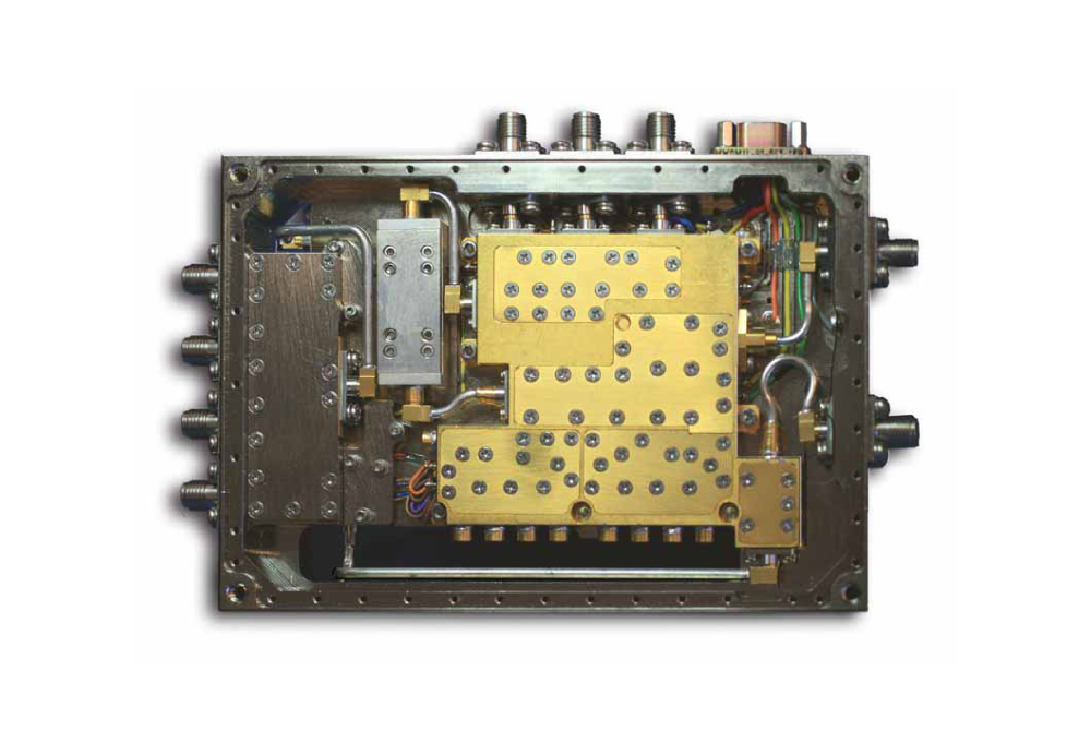 Tuner/Downconverter 2 - 6 GHz to 1 - 2 GHz Baseband